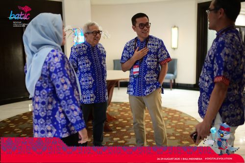 Race photo from Telin Batic 2025 Photo Meeting