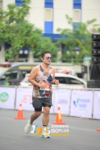 Race photo from SURABAYA ISOPLUS MARATHON 2025