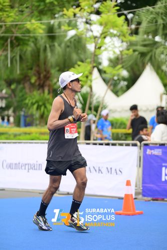 Race photo from SURABAYA ISOPLUS MARATHON 2025