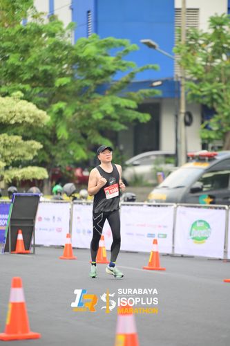 Race photo from SURABAYA ISOPLUS MARATHON 2025