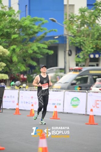 Race photo from SURABAYA ISOPLUS MARATHON 2025
