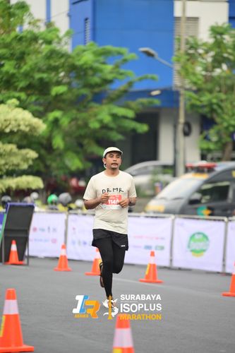 Race photo from SURABAYA ISOPLUS MARATHON 2025