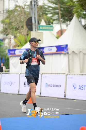 Race photo from SURABAYA ISOPLUS MARATHON 2025