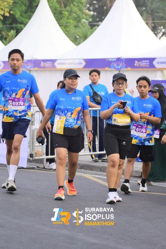Race photo from SURABAYA ISOPLUS MARATHON 2025
