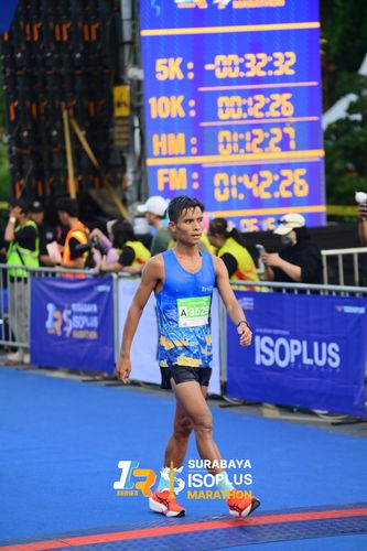 Race photo from SURABAYA ISOPLUS MARATHON 2025