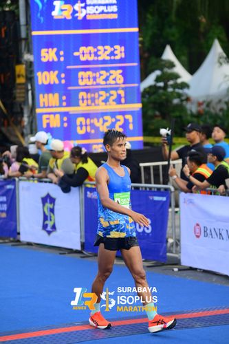 Race photo from SURABAYA ISOPLUS MARATHON 2025
