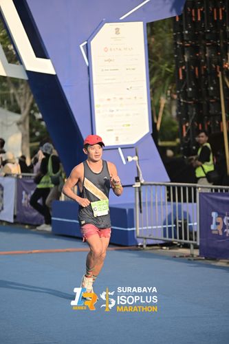 Race photo from SURABAYA ISOPLUS MARATHON 2025
