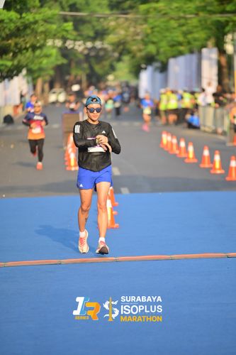 Race photo from SURABAYA ISOPLUS MARATHON 2025