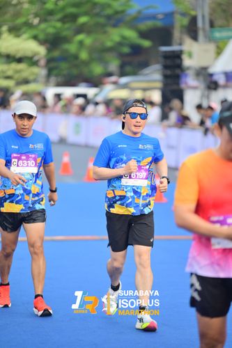 Race photo from SURABAYA ISOPLUS MARATHON 2025