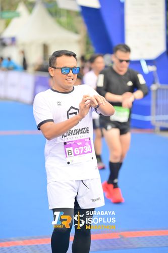Race photo from SURABAYA ISOPLUS MARATHON 2025