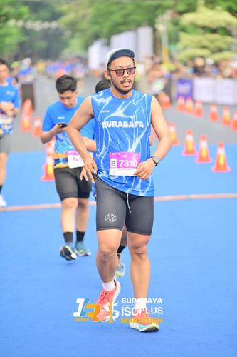Race photo from SURABAYA ISOPLUS MARATHON 2025