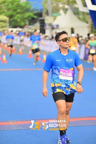 Race photo from SURABAYA ISOPLUS MARATHON 2025