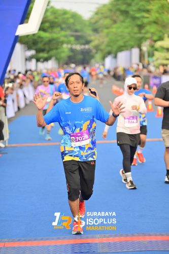 Race photo from SURABAYA ISOPLUS MARATHON 2025