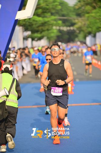 Race photo from SURABAYA ISOPLUS MARATHON 2025