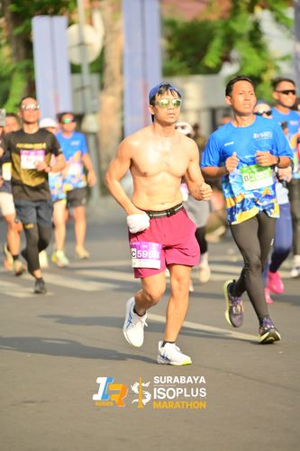 Race photo from SURABAYA ISOPLUS MARATHON 2025