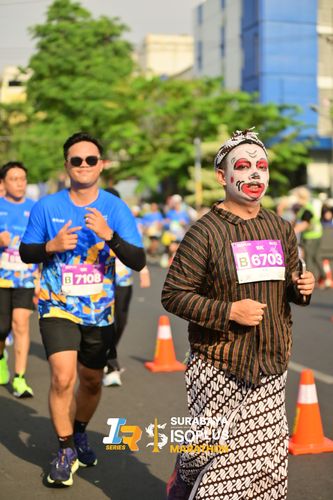Race photo from SURABAYA ISOPLUS MARATHON 2025
