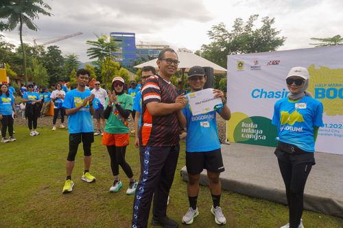 Race photo from Chasing Bogorun 2025