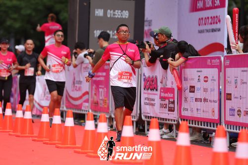 Race photo from Smartfren Run 2024