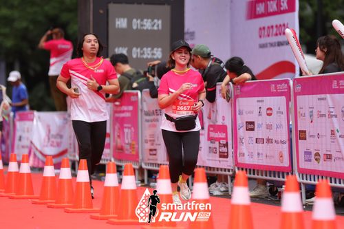 Race photo from Smartfren Run 2024