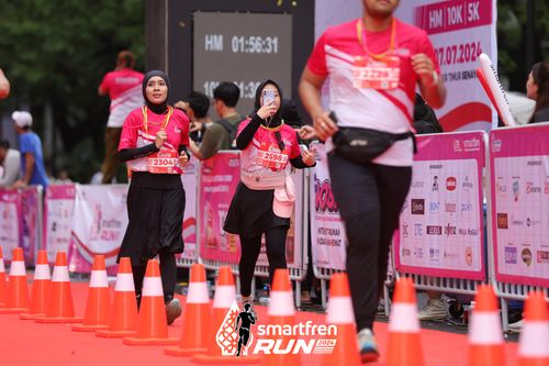 Race photo from Smartfren Run 2024