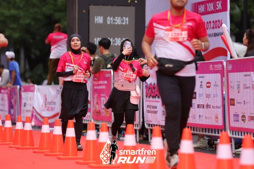 Race photo from Smartfren Run 2024