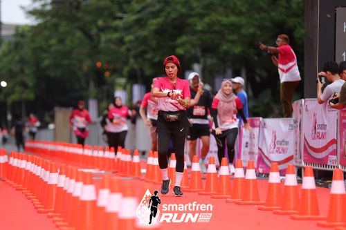 Race photo from Smartfren Run 2024