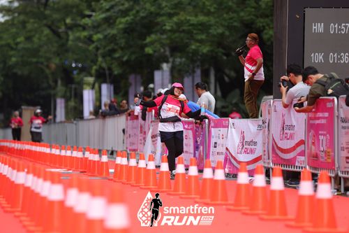 Race photo from Smartfren Run 2024