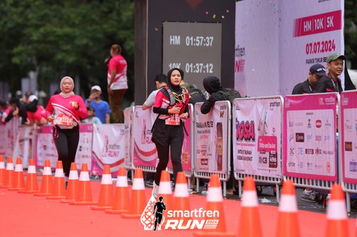 Race photo from Smartfren Run 2024