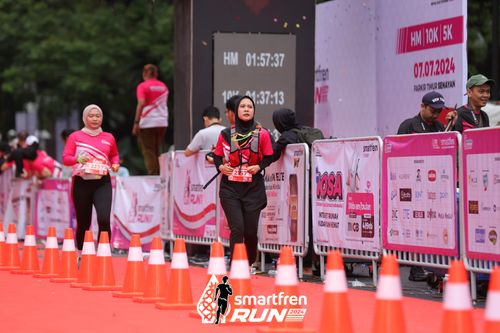 Race photo from Smartfren Run 2024