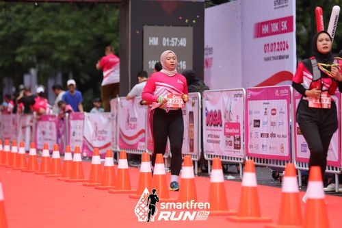 Race photo from Smartfren Run 2024
