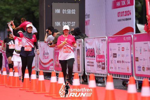 Race photo from Smartfren Run 2024