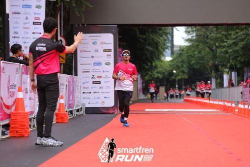 Race photo from Smartfren Run 2024