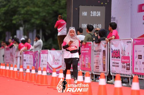 Race photo from Smartfren Run 2024