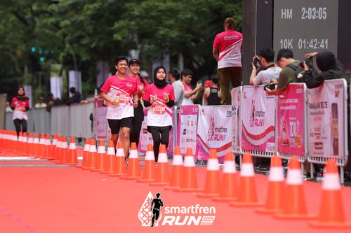 Race photo from Smartfren Run 2024