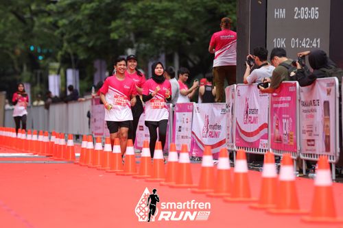 Race photo from Smartfren Run 2024