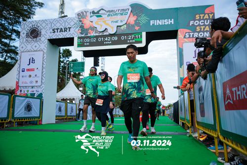 Race photo from Arutmin Borneo Run 2024