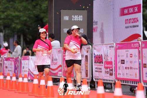 Race photo from Smartfren Run 2024