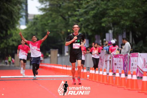 Race photo from Smartfren Run 2024