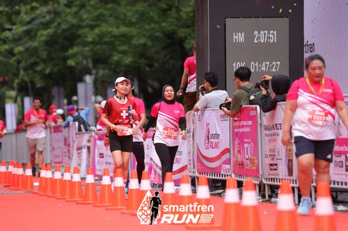 Race photo from Smartfren Run 2024