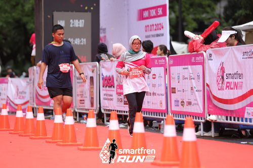 Race photo from Smartfren Run 2024