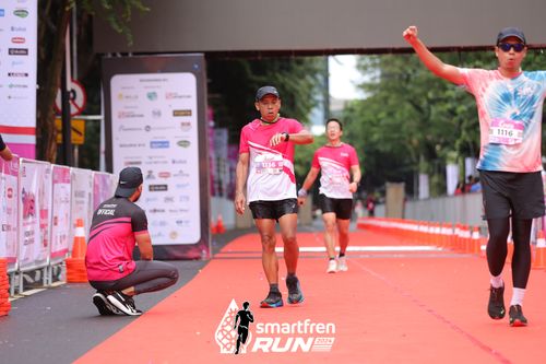 Race photo from Smartfren Run 2024