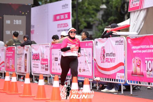 Race photo from Smartfren Run 2024
