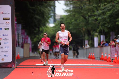 Race photo from Smartfren Run 2024