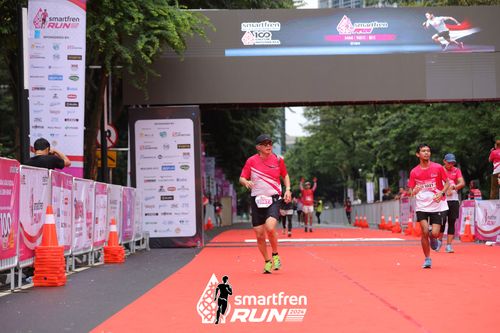 Race photo from Smartfren Run 2024