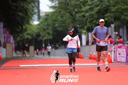Race photo from Smartfren Run 2024