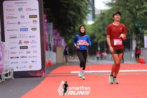 Race photo from Smartfren Run 2024