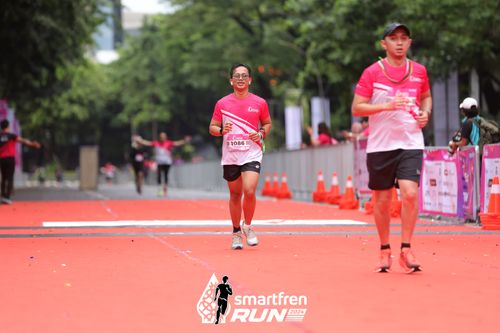 Race photo from Smartfren Run 2024