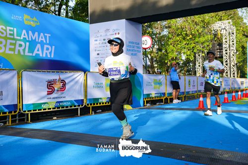 Race photo from Taman Budaya x BOGORUN 2025