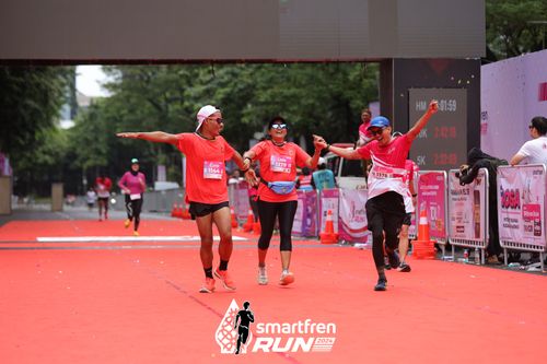 Race photo from Smartfren Run 2024