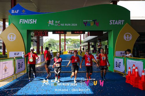 Race photo from BAF LIONS RUN 2024